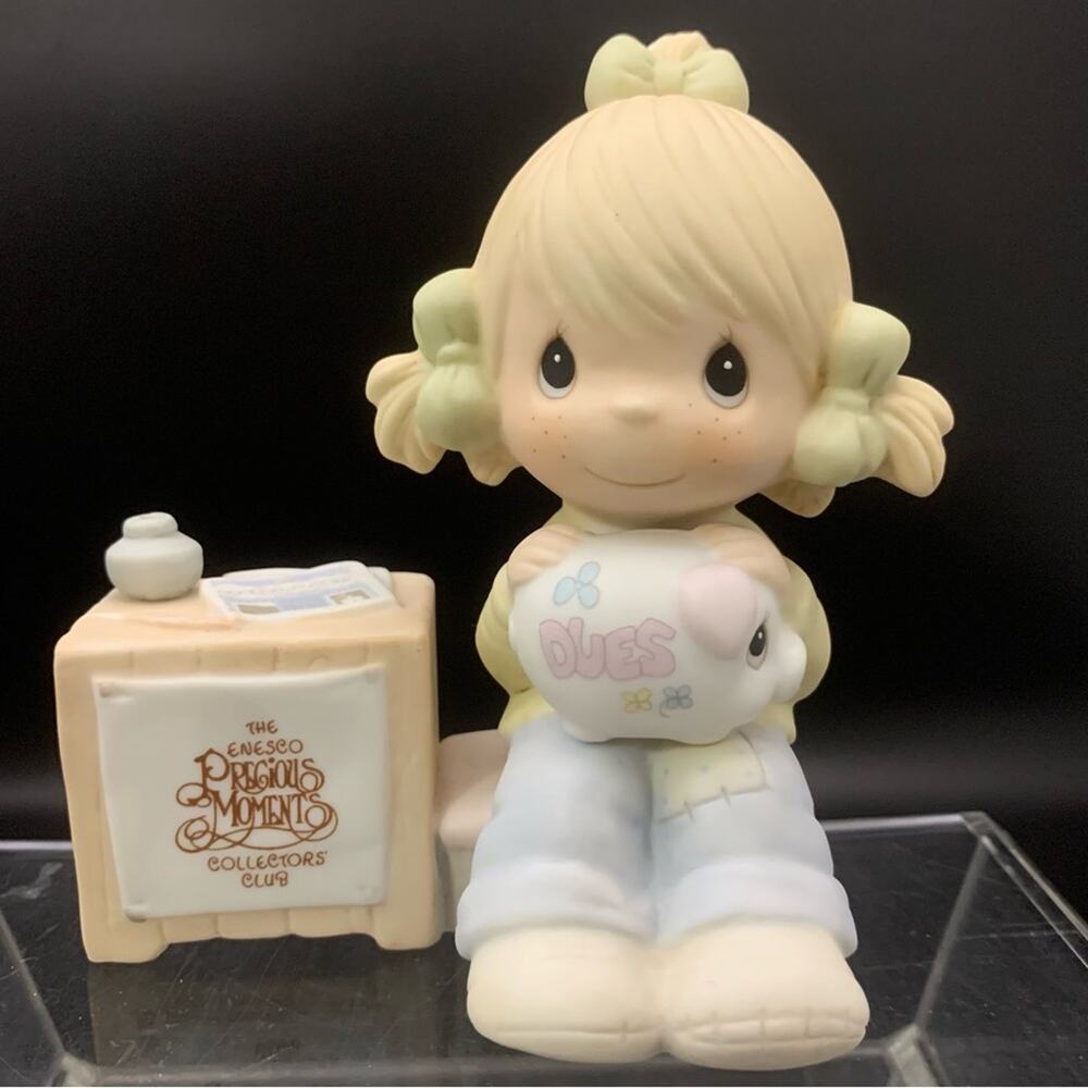 1983 Precious Moments Figurine
